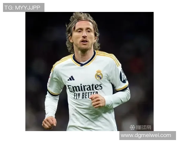 日本足球明星前十名盘点他们如何影响了足球的未来与发展 日本足球明星前十名盘点他们如何影响了足球的未来与发展